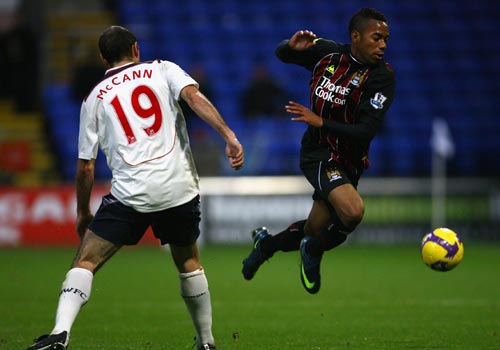 国足选帅时间线：9月5日公开选聘，今日邵佳一出任新帅