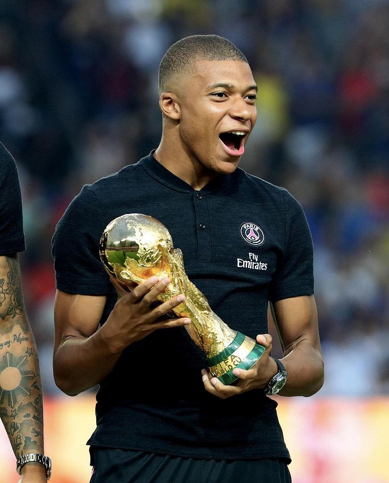 徐正源：看到中超排名低很伤心，我们应拯救中国足球的尊严